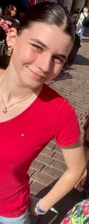 Helena Timéa Nowroth