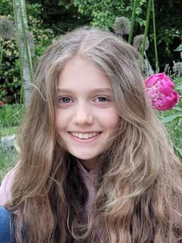 Emily Mandelkow