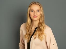 Vivien Hausenfelder