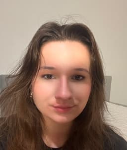 Oliwia Sroczynska